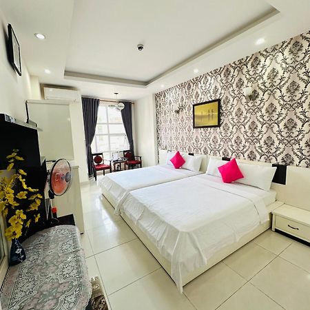 Redflower Hotel 胡志明市 外观 照片