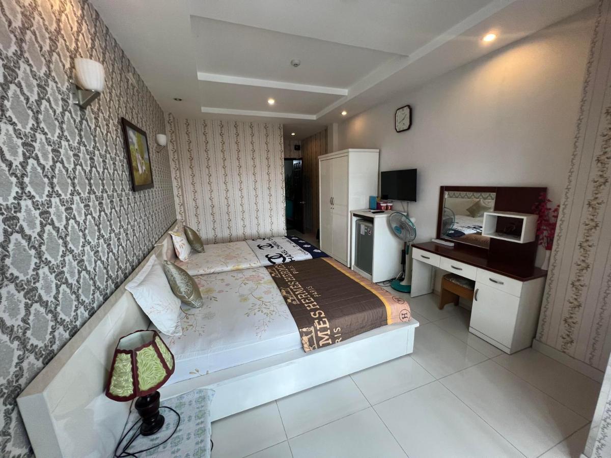Redflower Hotel 胡志明市 外观 照片