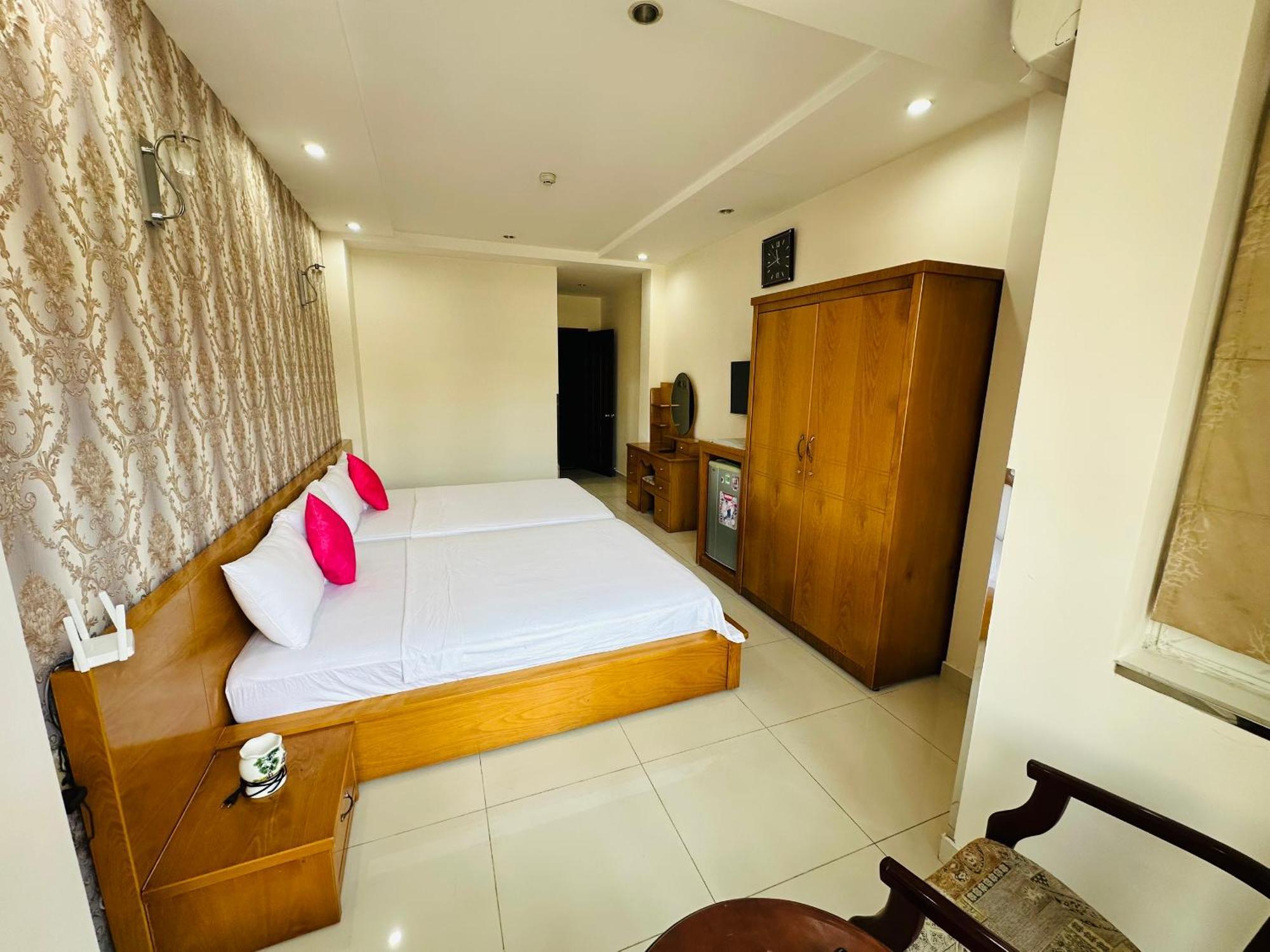 Redflower Hotel 胡志明市 外观 照片