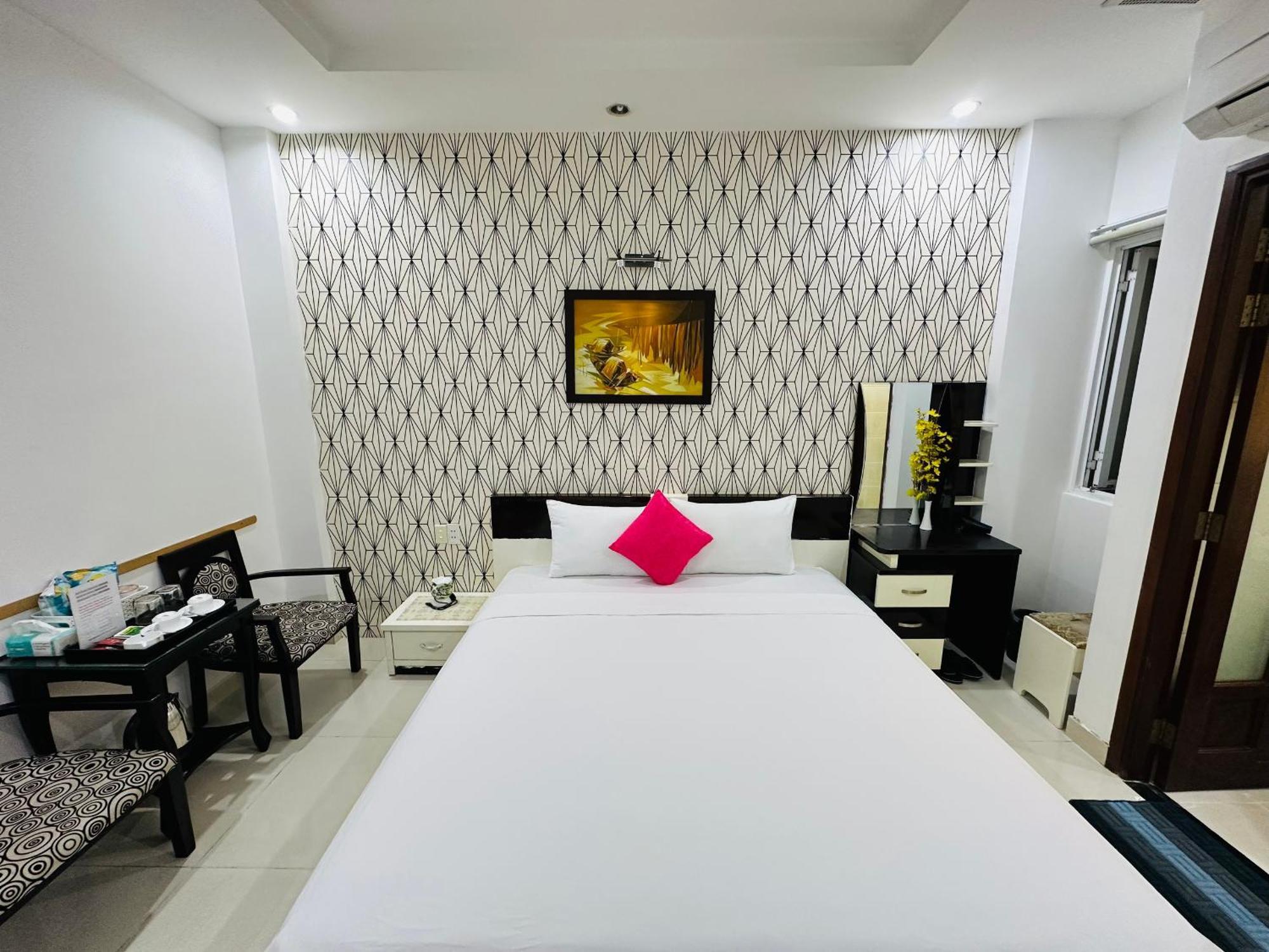 Redflower Hotel 胡志明市 外观 照片