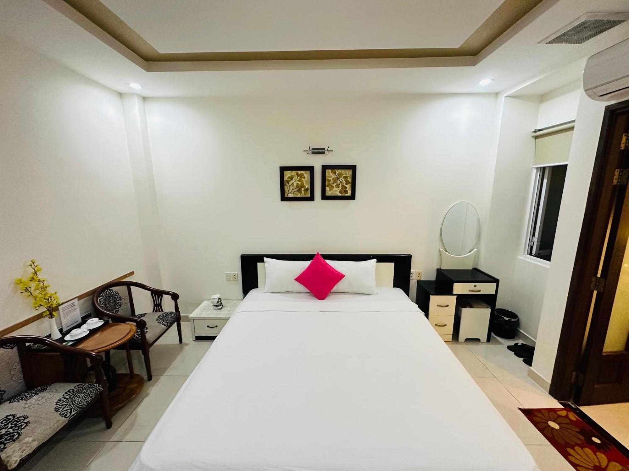Redflower Hotel 胡志明市 外观 照片