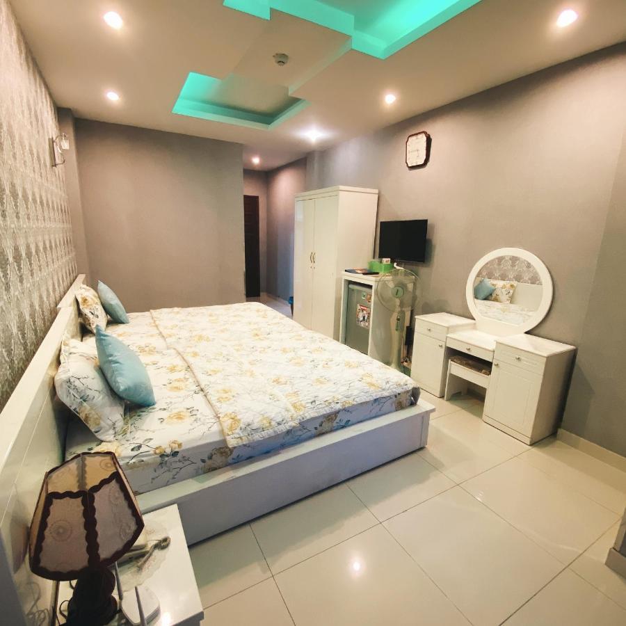 Redflower Hotel 胡志明市 外观 照片