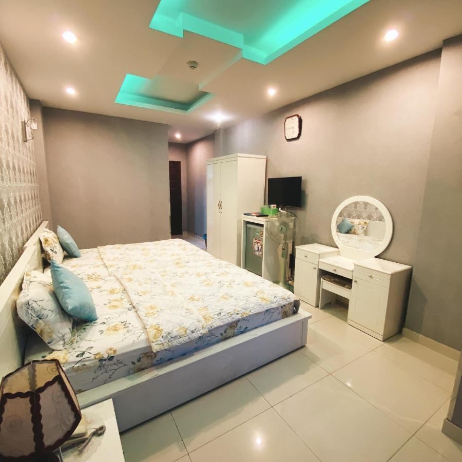 Redflower Hotel 胡志明市 外观 照片